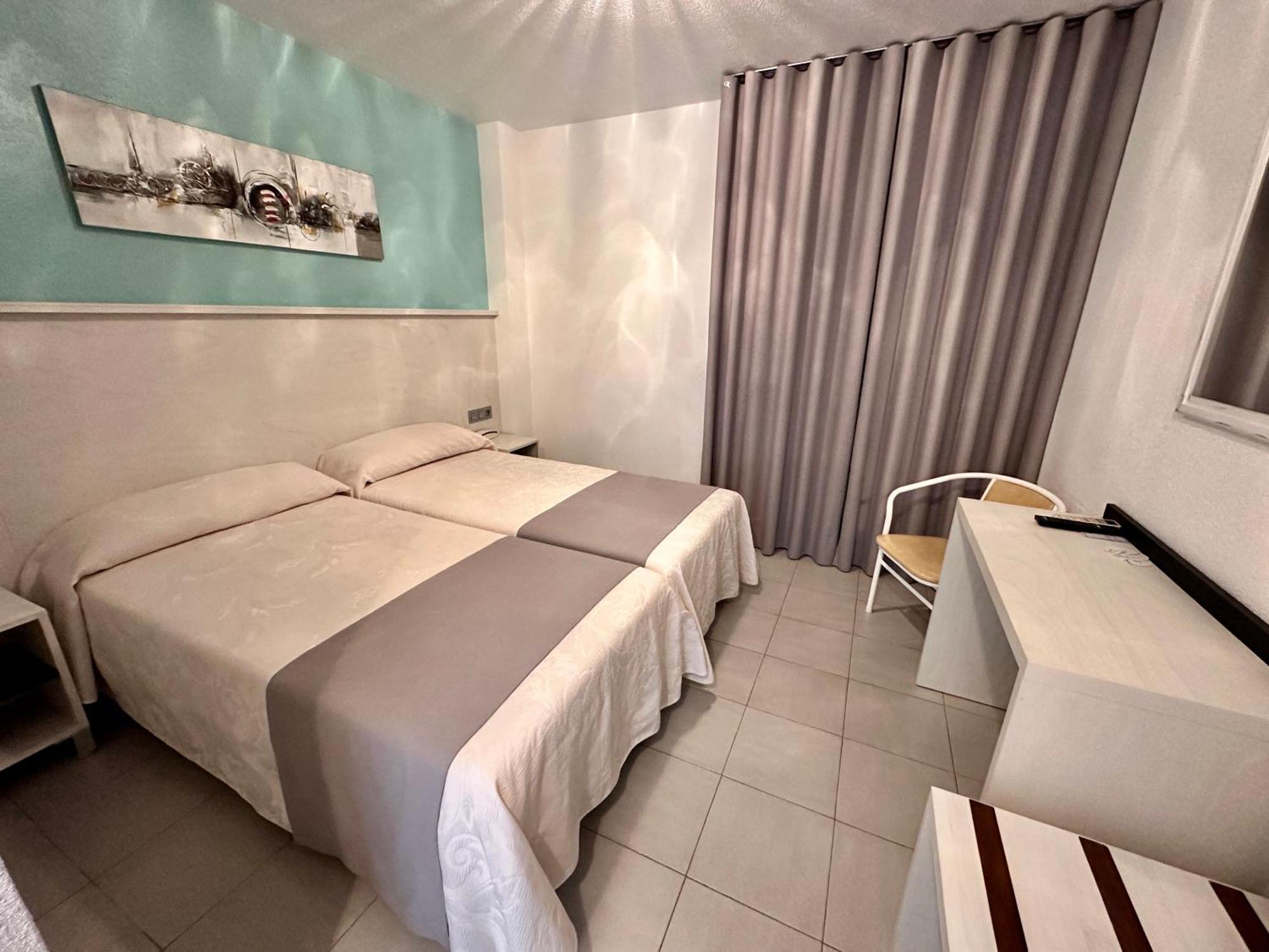 Hotel El Paraiso Калабардина Экстерьер фото