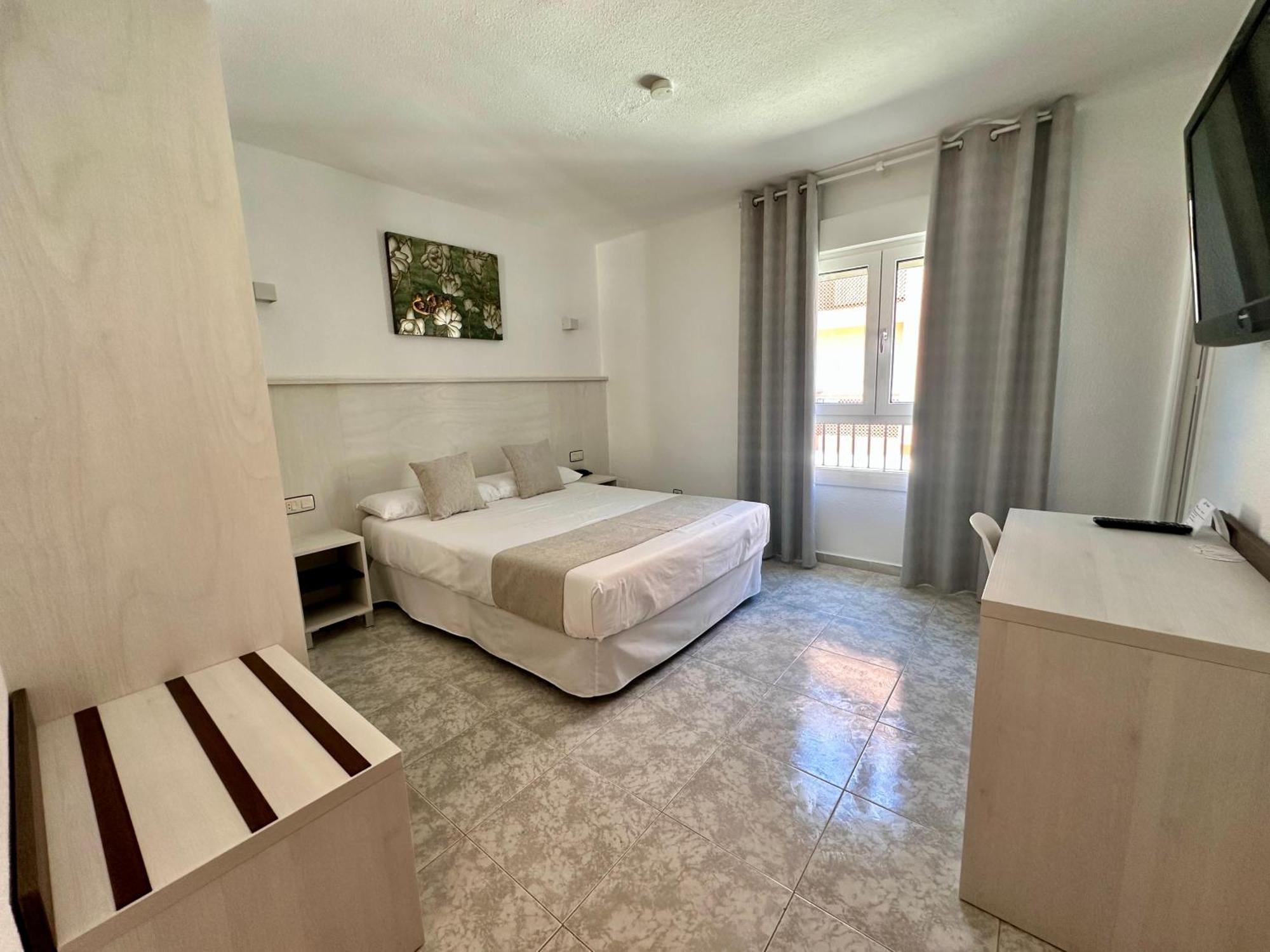 Hotel El Paraiso Калабардина Экстерьер фото